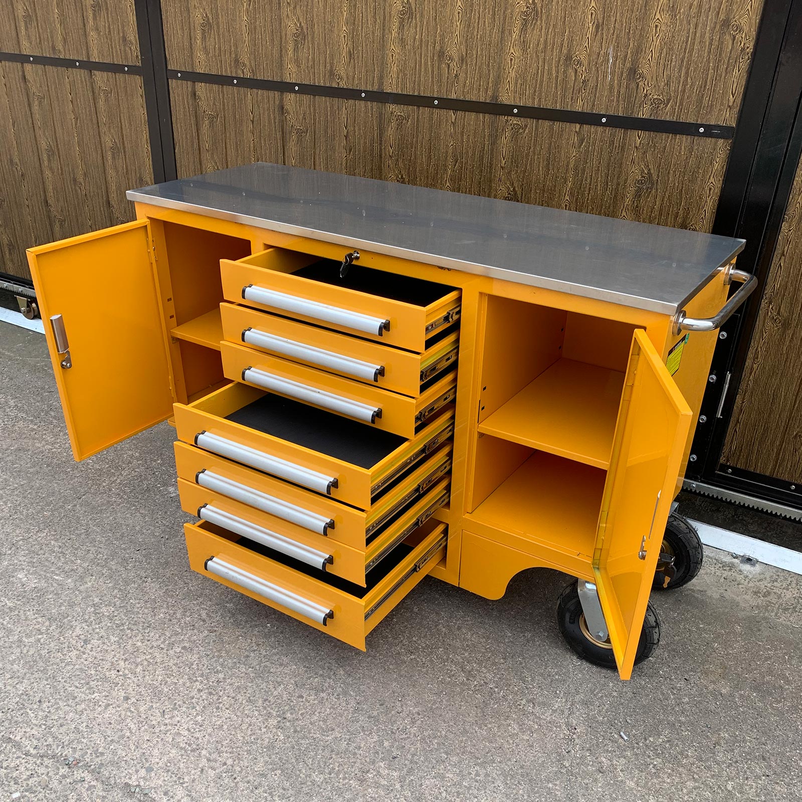 Roller Tool Cabinets & Chests